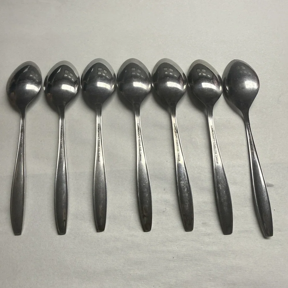 7 Vintage Customcraft CUS1 Dinner Place Spoons Roses Stainless Steel Flatware **